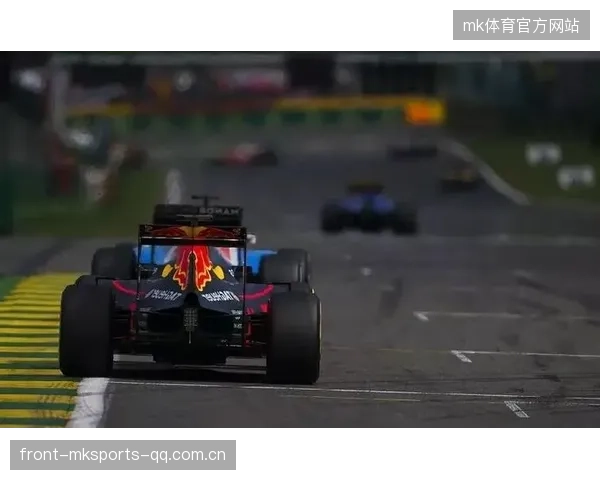 F1维斯塔潘模拟测试更顺畅——引领未来赛车新风尚